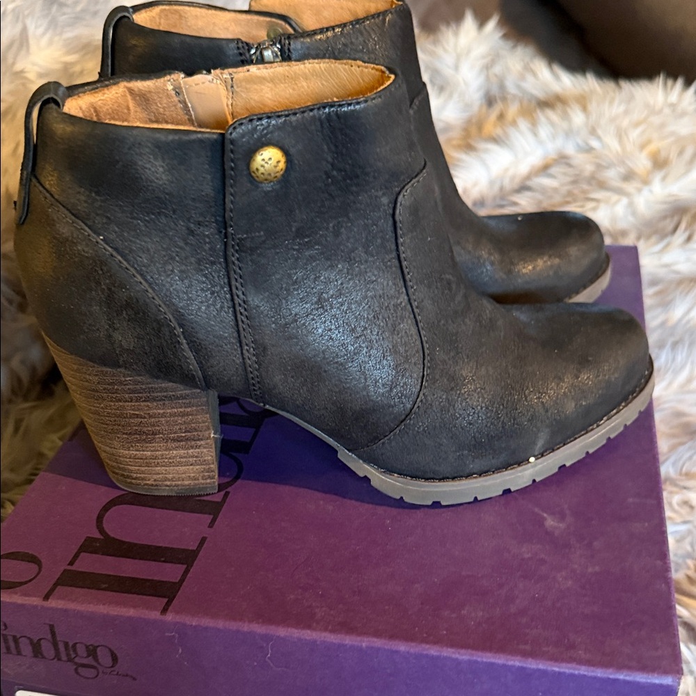 Clarks Charcoal Ankle Boots with Wooden Heel